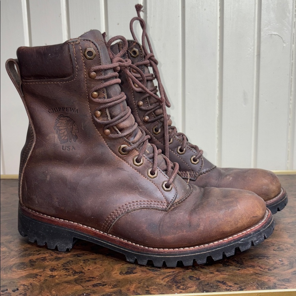 Chippewa Logger Boots - Men size 8.5